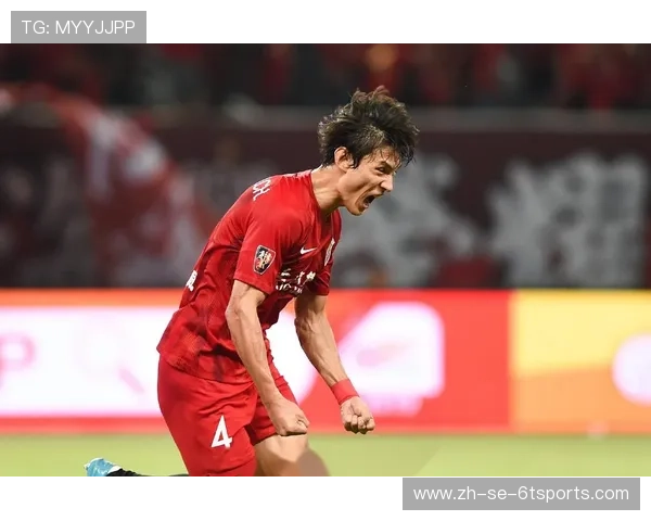 申花对上港的中超联赛激情对决：这场比赛为何如此引人注目，争夺战的背后故事